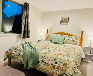 Wattle Creek Cottage with Breakfast Basket - Amberley - 6