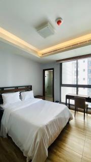 Stunning Atlantic ocean view Apt - 4