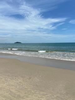 Apto pe na areia, frente ao mar, Armacao Penha - Penha - 4