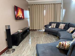 THe PENTHOUSE Z - Kitende - 8