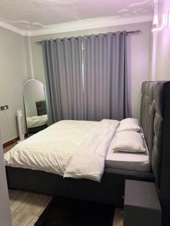 THe PENTHOUSE Z - Kitende - 1