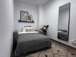Modern Luxury Retreat in JVC - 2