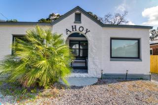 5 Mi to Dtwn Bright Home with Yard in Pensacola! - Pensacola - 9