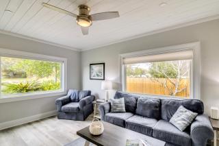 5 Mi to Dtwn Bright Home with Yard in Pensacola! - Pensacola - 7
