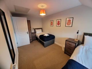 Hebden - Spacious Home - Garden - Free Parking - Blunsdon Saint Andrew - 8