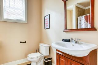 5min to DT - King Beds - Parking - Telescope - Private Balcony - Savannah - 5