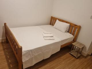Room one - London - 0
