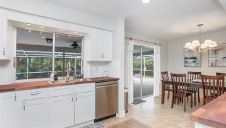 5 Star Experience, Heated Pool close to Everything - Cape Coral - 9