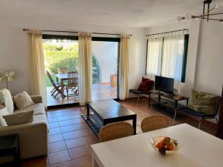 Miel y Flor - Casa en Les Oliveres ideal para familias - 8