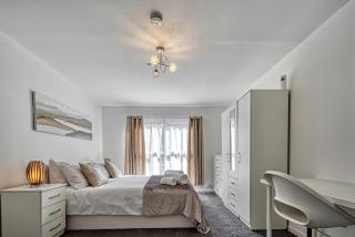 Central Nottingham 3 bed house with Driveway - Nottingham - 3