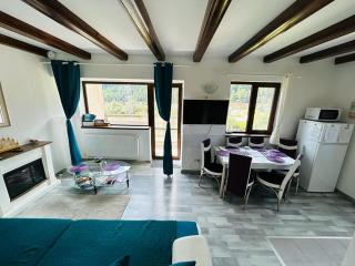 Panoramic View Apartment - 0