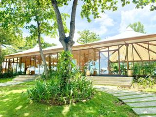 The Mactan Newtown Beach Condo - Lapu Lapu City - 2