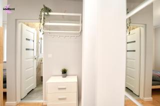 MMRent Monroe Room - 2