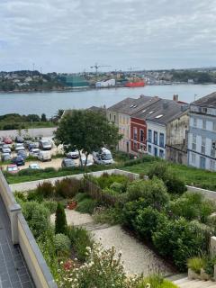 Apartamentos Buenos Aires,en el centro de Ribadeo con vistas a la ría - Ribadeo - 9