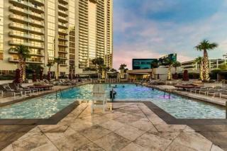 MGM 35719 Studio Strip View by Orgoto - Las Vegas - 8