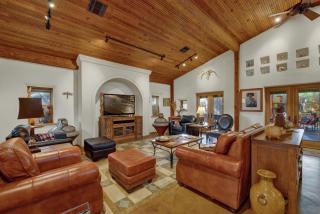 The Willows Casa Grande - Four Minutes to Downtown! - Fredericksburg - 5