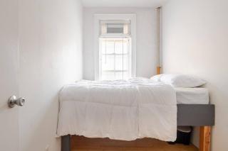 Sundrenched East Village Apartment - New York - 5