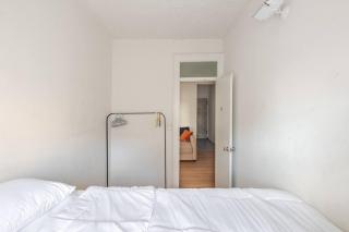 Sundrenched East Village Apartment - New York - 2