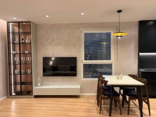 New Chic Apartment, Central - 6