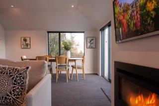 Villa Awa- Lake Views- BBQ- AC- Garage - Queenstown - 4