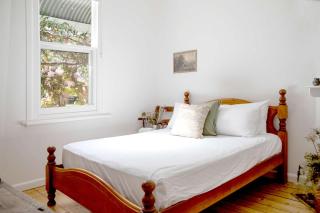 Kent House - Wendouree - 5