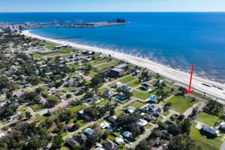 Brand New Beach Retreat - Gulfport - 2
