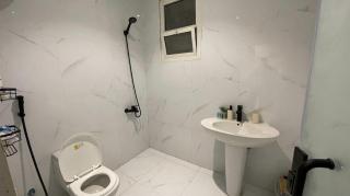 Modern Studio with Self-Entry in Malqa - 5