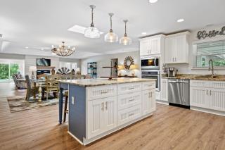 NEW LISTING - Private Pool & Spa - Luxury Ranch - 32 Baynard Cove Rd - Hilton Head Island - 2