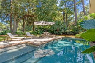 Luxurious 4 - Bedroom Sea Pines Home with Pool, Fire Pit, & Golf Course Views - Sleeps 12 - Hilton Head Island - 5