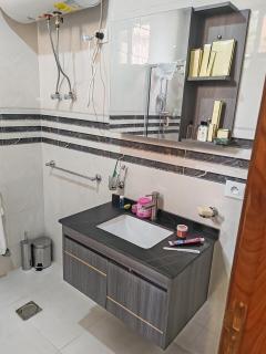 Luxurious 2-Bedroom Apartment-Gombe Kinshasa - 7