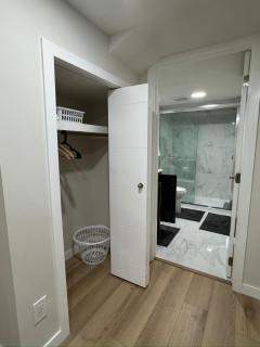 DJoshuas place - Edmonton - 5