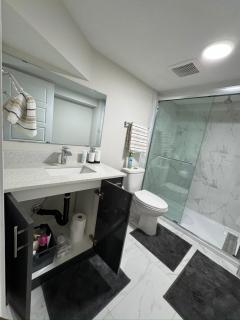 DJoshuas place - Edmonton - 4