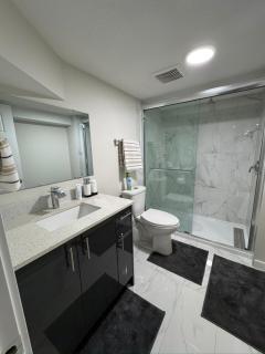 DJoshuas place - Edmonton - 2