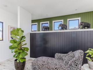 Nestled on Nautilus - 4