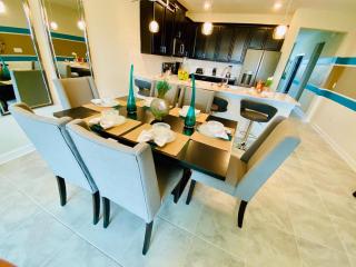 Breathtaking View 3 Bed 2 bath Resort Condo 191 - Kissimmee - 6