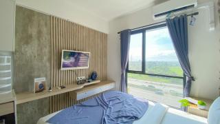 Warm and Homey Studio at Sky House Alam Sutera Apartment By Travelio - 4
