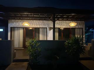 Sayang Bungalows - Kuta Lombok - 9