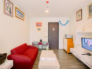 Good and Simply 1BR at Sudirman Suites Apartment By Travelio - 5