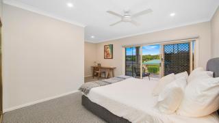Ocean Waves Umina Bech - - 3