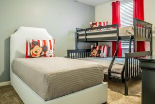 Brand New 2bd 2 bth condo 300 - Kissimmee - 0
