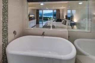 Bella Vista East 3 Luxury Ocean Views Large Flat Grassed Area And Buggy - Hamilton Island - 6
