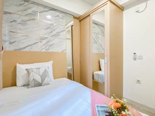 Comfort 2BR Apartment at Meikarta Cikarang By Travelio - 4