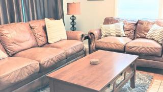 Tailgate and easy walk like a champion to ND - 2