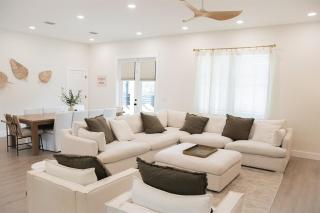 Sleeps 22! Ocean Views, Pool, FREE Golf Cart - Santa Rosa Beach - 2