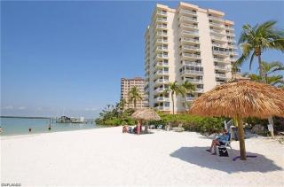 Beachfront Lovers Key - 2
