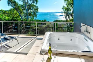 Blue Water Views 16 - 3 Bedroom Penthouse with Ocean Views - Hamilton Island - 8