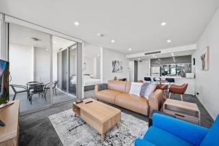 Stylish 1-Bed Retreat Steps from Foreshore - Kingston - 1