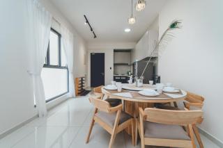 Danga Bay Coastal Serenity 3BR 6Pax w Balcony by Our Stay - Johor Bahru - 8