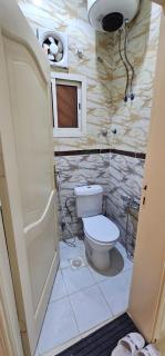 شقة مفروشة 3غرف 3 حمامات - 3