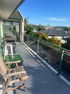 Sunny & large house across from the beach - Mount Maunganui - 9